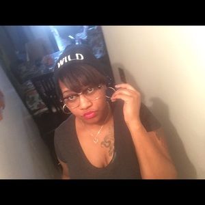 Meet your Posher, Sonjah