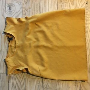 Medium sized forever 21 tank