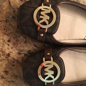 NEW MK flats - never worn