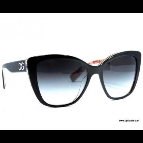 DOLCE & GABBANA. AND PRADA sunglasses for pat46😊