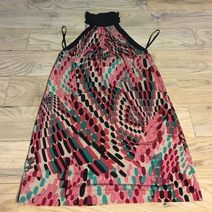 Around the neck strap tank