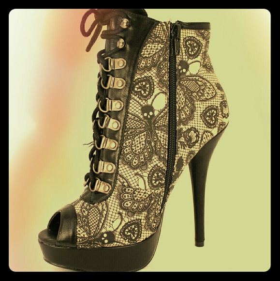 Ironfist Lovelace heels