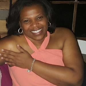 Meet your Posher, Iris