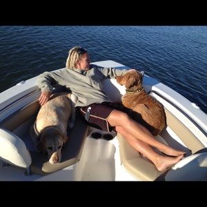 Meet your Posher, Stephanie