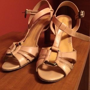 Via Spiga Sandals size 8
