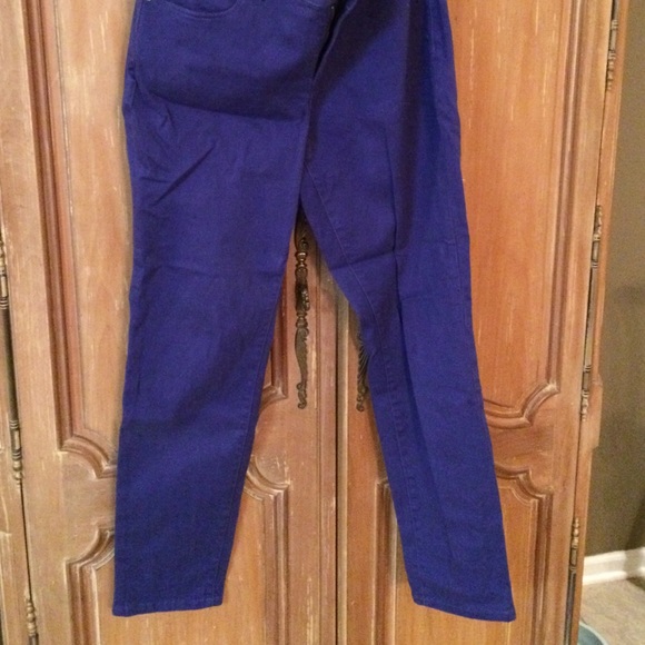 Talbots signature slim ankle Jean. 31 length