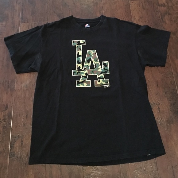 🚨SOLD🚨 LA T-Shirt