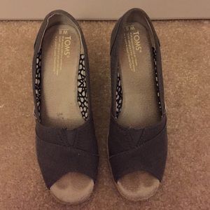 Grey TOMS canvas wedges, size 6