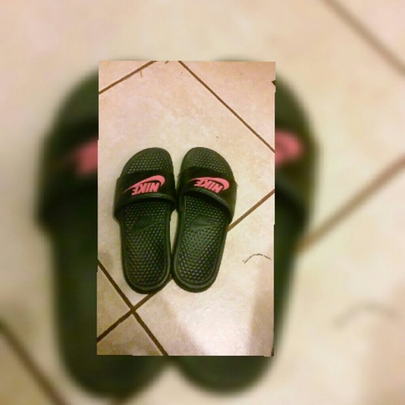 Nike Slides