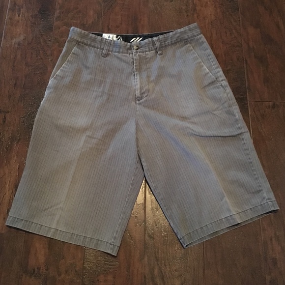 🚨SOLD ON MERCARI🚨Volcom Shorts