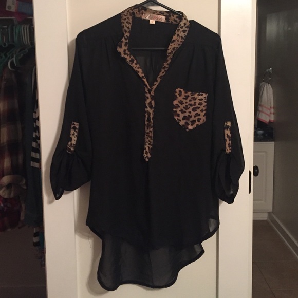 Sheer black cheetah lined top