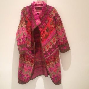 Beautiful Wool Sweater Jacket