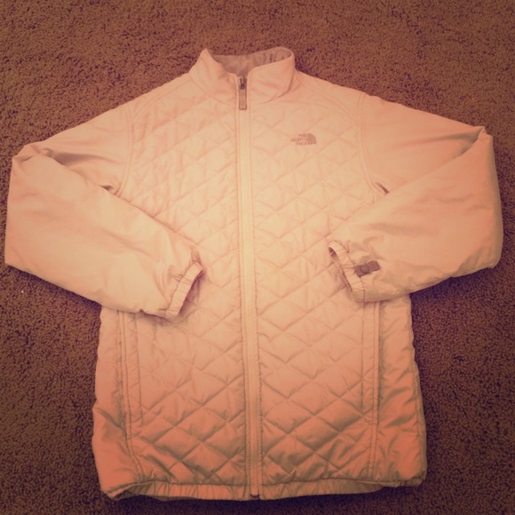 North Face zip up jacket great condition
