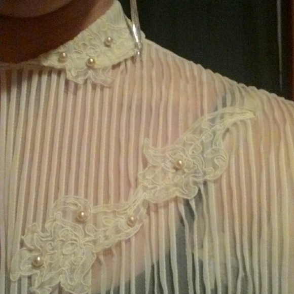 Vintage blouse - Picture 2 of 4