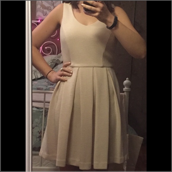 LC Lauren Conrad pale pink pleated a-line dress