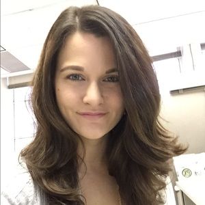 Meet your Posher, Mandi