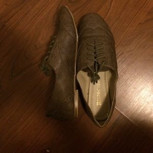 Cute brown Oxford shoes😍