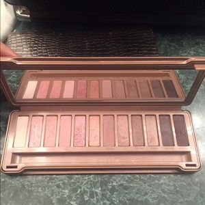 Naked 3 Pallet by Urban Decay