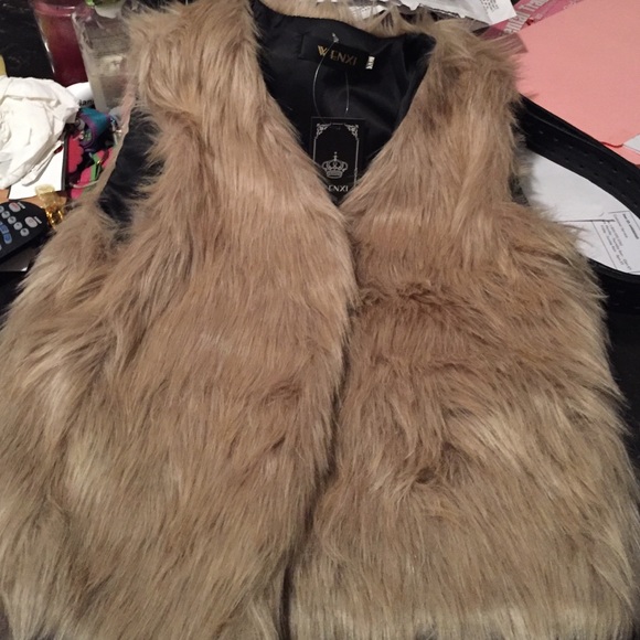 NEVER WORN TO SMALL FOR ME - Picture 1 of 3