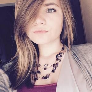 Meet your Posher, Chloey