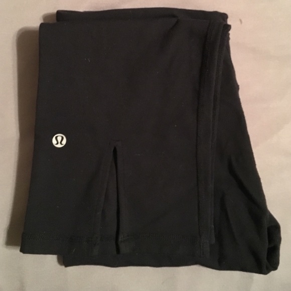 Black Lululemon Capris
