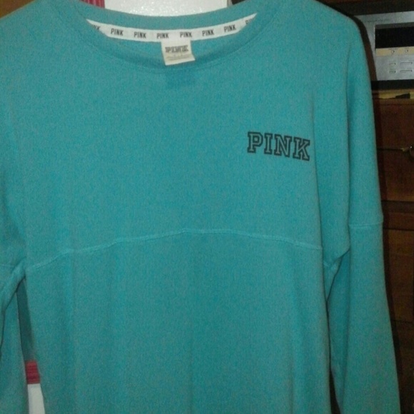 VS Sweatshirt - Picture 3 of 3