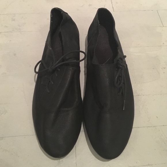 Jeffrey Campbell black asymmetric lace up flats