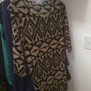 Jun & Min patterned dress
