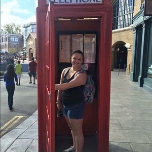 Meet your Posher, Sarahlane