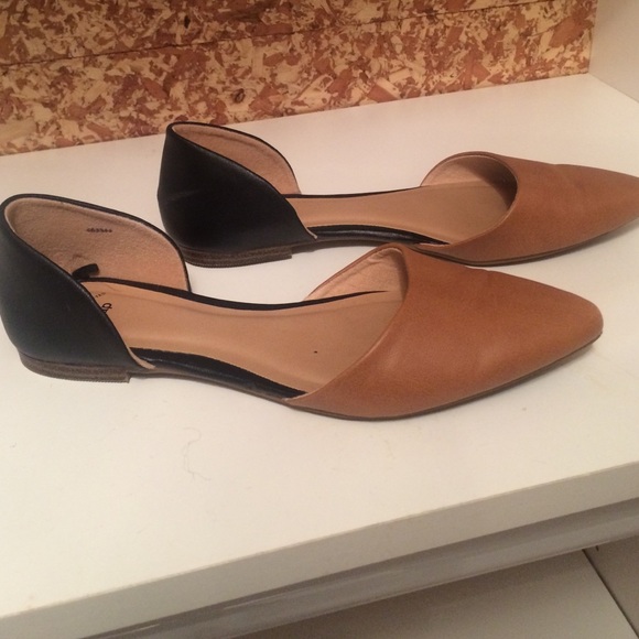 Black & Tan Flats