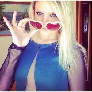 Meet your Posher, Teddie