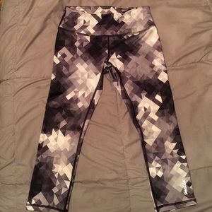 Reebok Capri length work out pants
