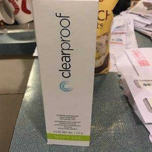 Clear proof cleansing gel