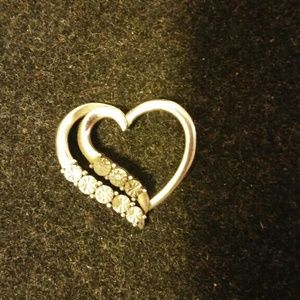 Silver diamond heart pendant