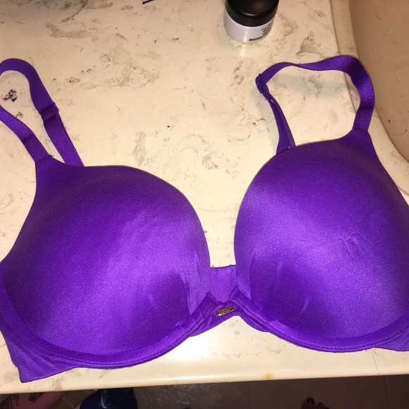Victoria secret Fabulous push up bra 34-D