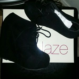 Black Wedge Lace-up Heels