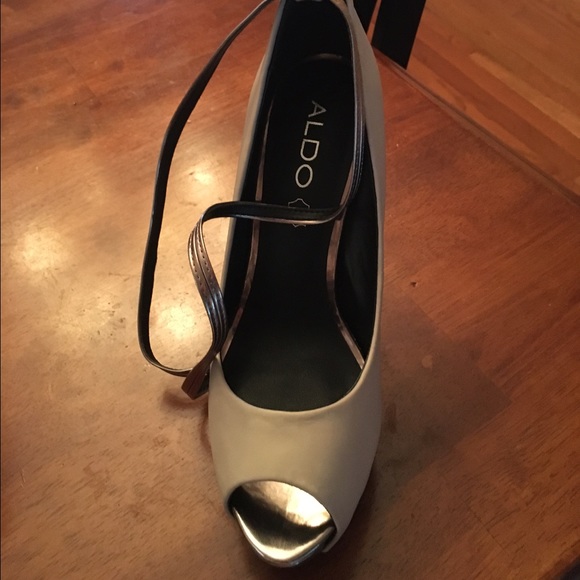 Aldo heels - Picture 4 of 4