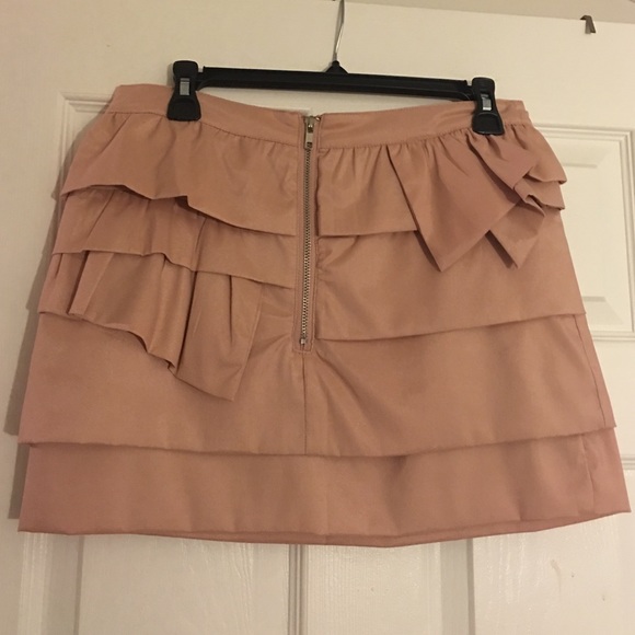 Forever 21 Short Skirt - Picture 3 of 4
