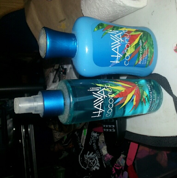 Hawaii coconut set