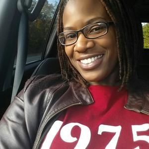 Meet your Posher, Kellie