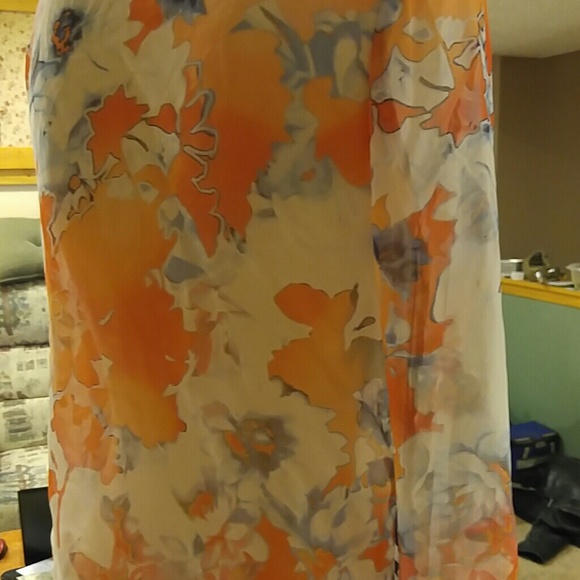 Colorful Sheer Blouse - Picture 3 of 4