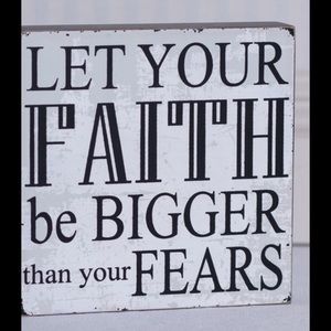 Meet your Posher, Becky