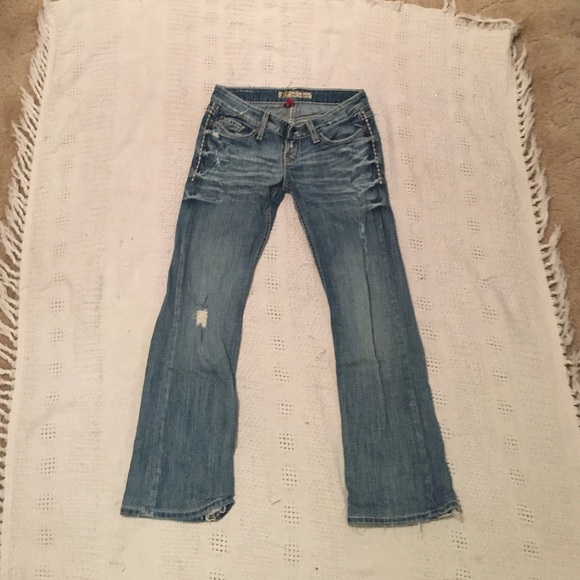 BKE Stella Bootcut size 24 Short - Picture 3 of 4