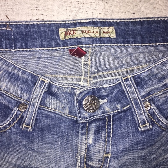 BKE Stella Bootcut size 24 Short - Picture 4 of 4