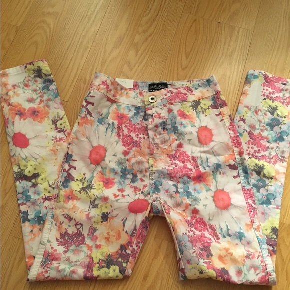 Flowers Denim pants