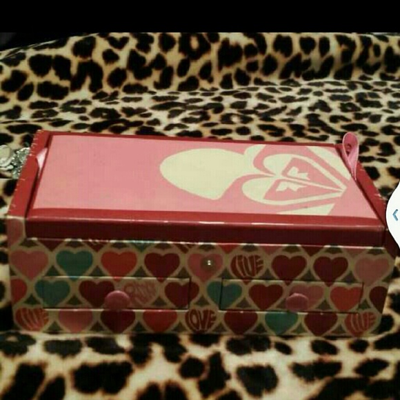 Roxy brand jewelry box