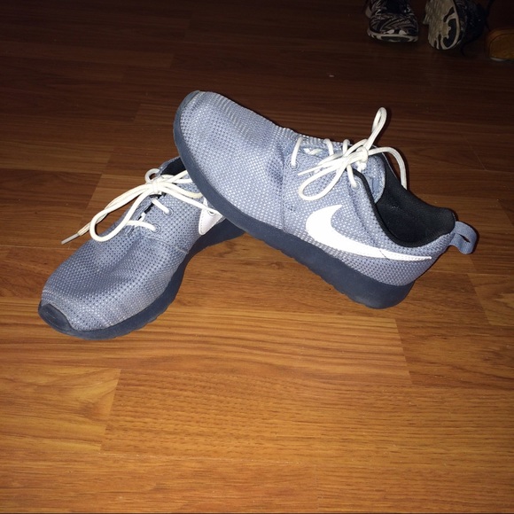 Nike Roshes