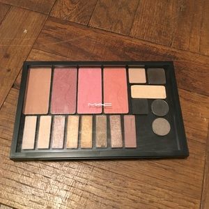 Blush and Eyeshadow Palette