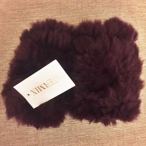 Gorgeous Intermix Rabbit Fur Mittens in Maroon