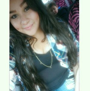 Meet your Posher, Jazmin